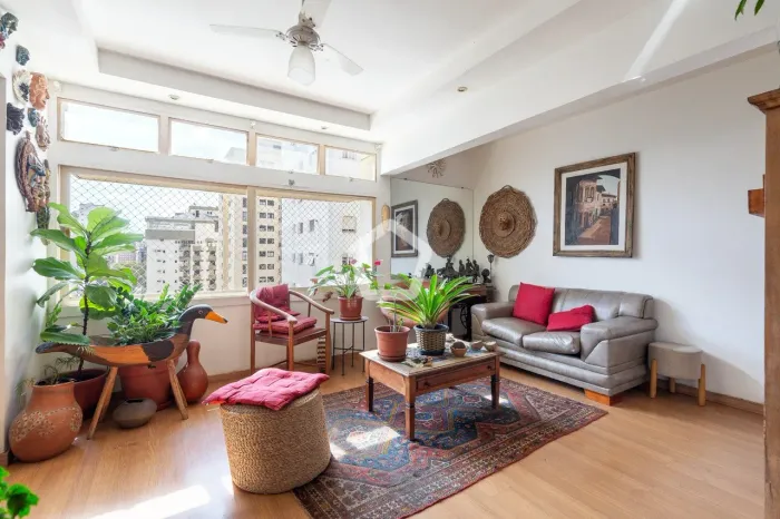 Apartamento de 3 quartos em Jardim Paulista com boa iluminação e piso vinyl