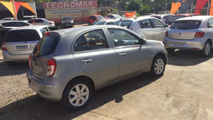 Nissan March S 1.6 16V Flex Fuel 5P 2013