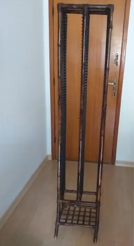 Porta CDs e porta Dvds 