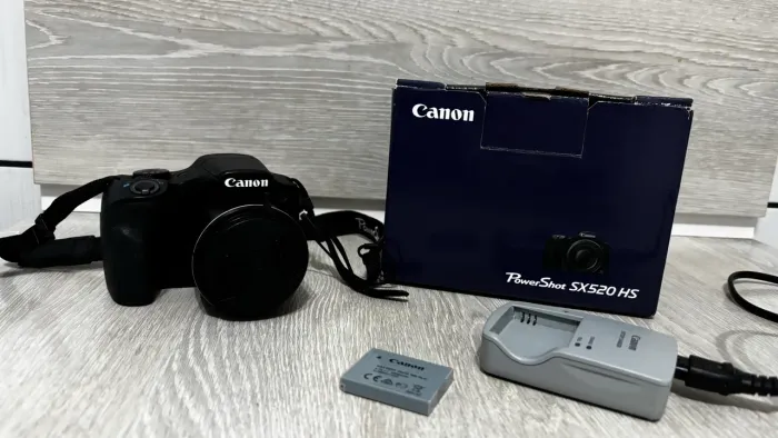 Canon Powershot SX520 HS