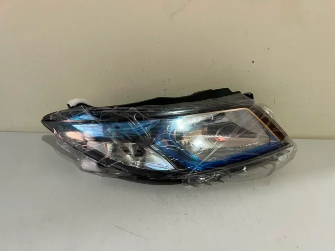 Farol direito Onix / Prisma 2012/2013/2014/2015