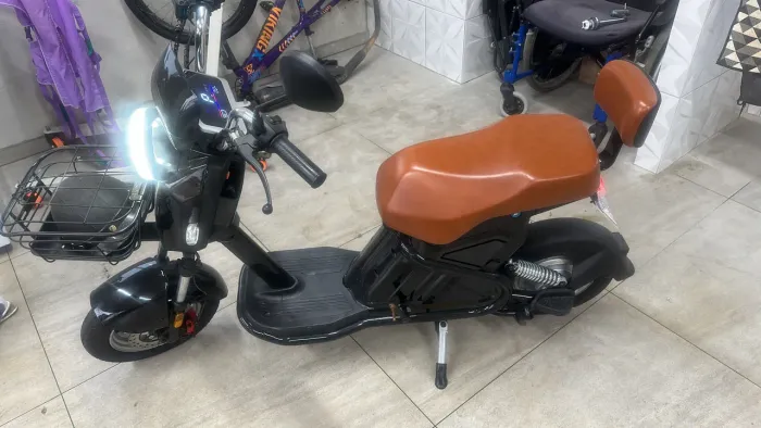 Moto elétrica nova 