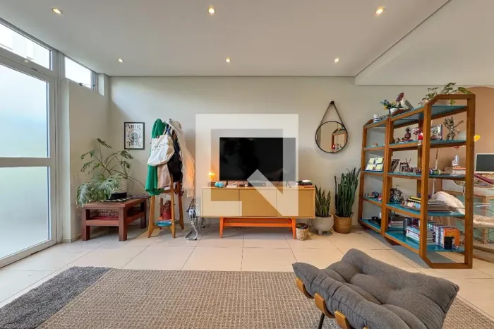Casa à Venda - Cidade São Francisco , 3 Quartos, 190 m2