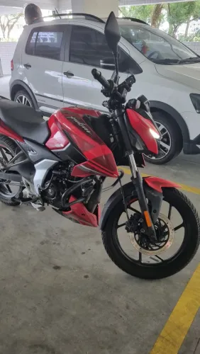 BAJAJ PULSAR N150