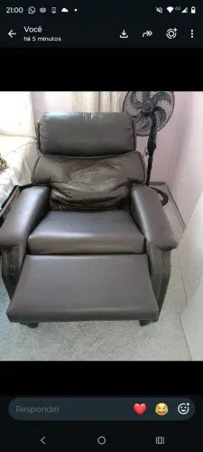 Vendo poltrona confortável 200 reais ZAP *