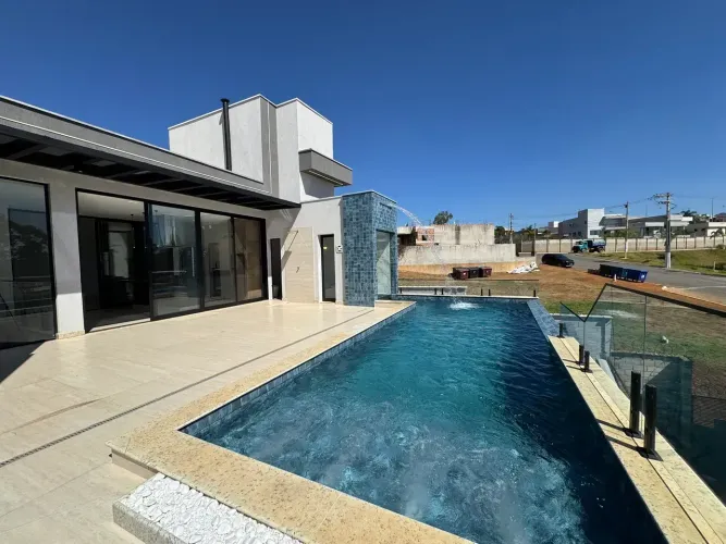 Casa Totalmente Montada no Condomínio Gran Park Toscana em Vespasiano!