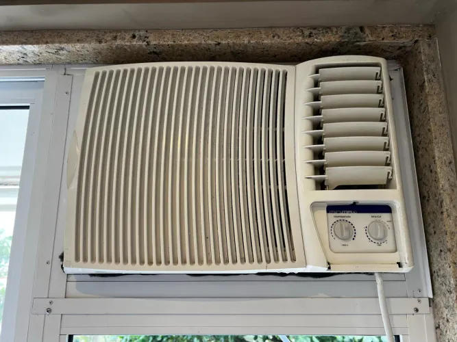 Ar condicionado Springer 18.000 btus
