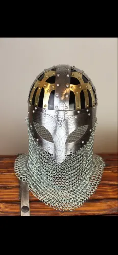 CAPACETE VIKING  NORUEGUÊS 