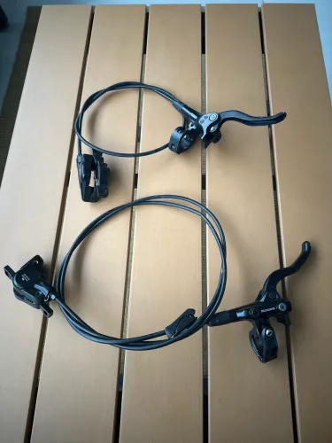 Par freios Shimano Deore BR-MT510 sem pastilhas