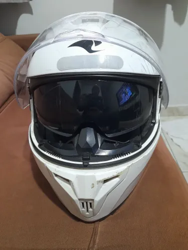 CAPACETE ESCAMOTIAVEL RACE TECH TAM 62