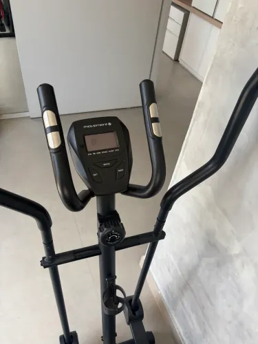 Elíptico E2 Movement Fitness Cor Preto