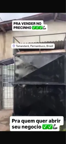Trailer a venda