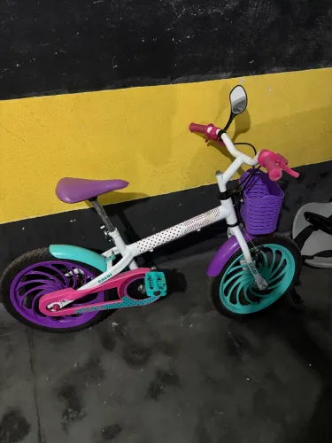 Bicicleta infantil caloi ceci aro 16