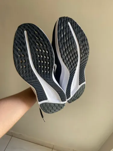 Tênis Nike