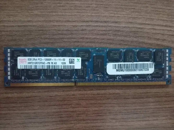Memória RAM 8GB DDR3 ECC Registered 1600MHz Hynix