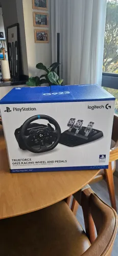 Volante Logitech G923 + Pedais + Manopla (Compatível com PS5/PS4/PC)