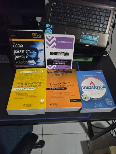 Kit Completo para Concursos Públicos - Estado de Novo