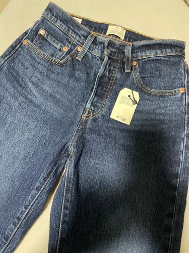 CALÇA LEVIS FEMININA nova