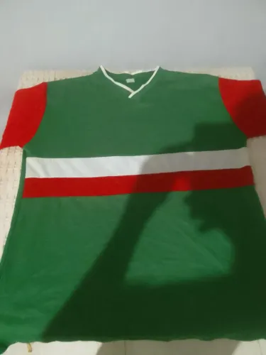 9 camisas de time por 250