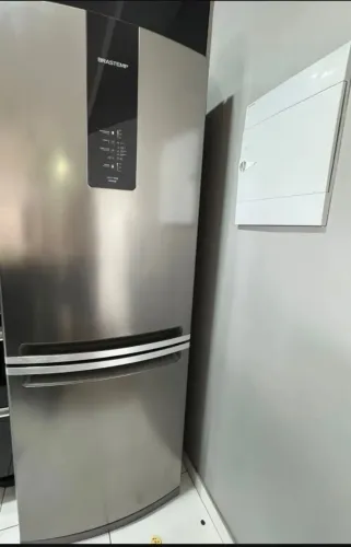 GELADEIRA BRASTEMP 477 LITROS INVERSE BRE57AKANA INOX 127 V