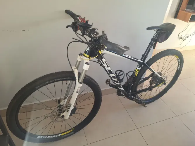 Vendo bike scott aro 29 quadro em carbono tam17