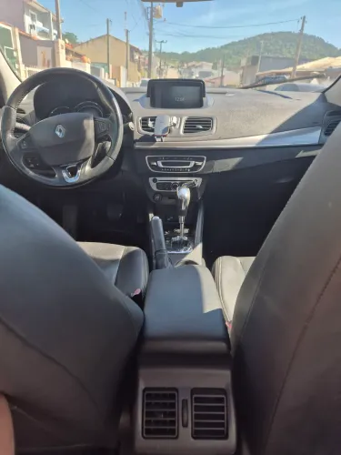 Renault Fluence Sed. Dynamique 2.0 16V Flex Aut. 2015