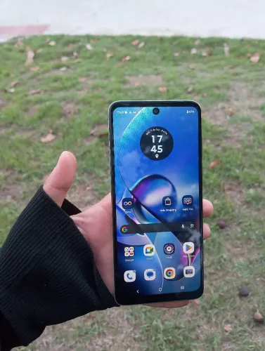 Moto G54 / 256 gb - 16 de RAM 