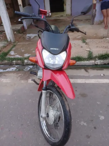 Vendo essa moto no ponto de transferir 
