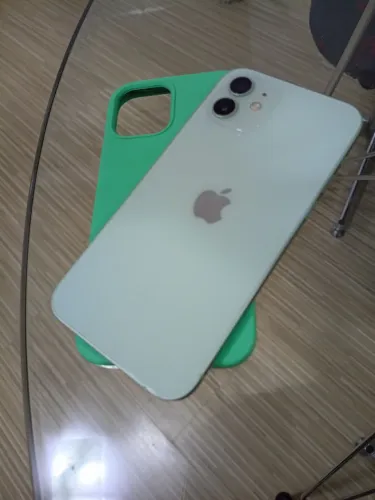 iPhone 12 - 64gb