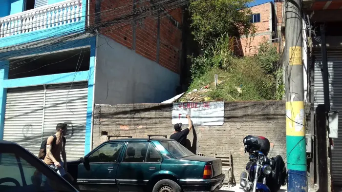 Terreno com escritura Jd Peri/ Jd Santa Cruz R$ 110.000