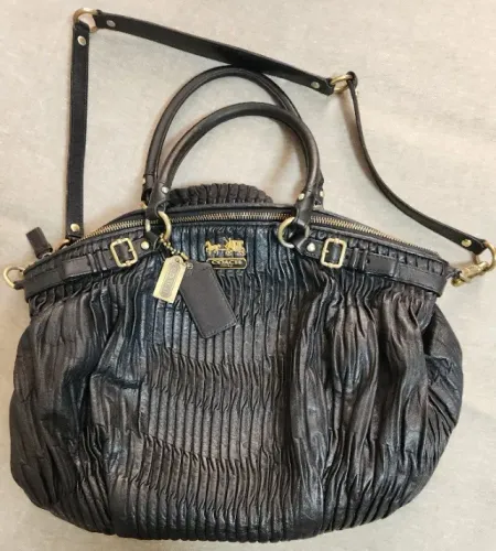 Bolsa Tote Coach Madison Lindsey Preta (Couro)