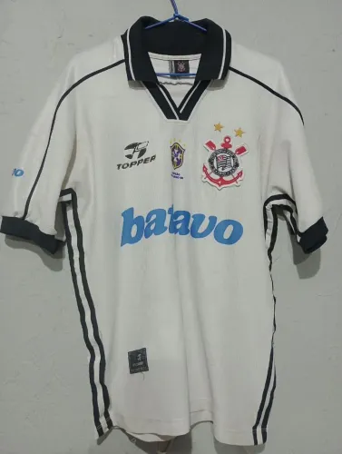 Camisa de futebol Corinthians tamanho G