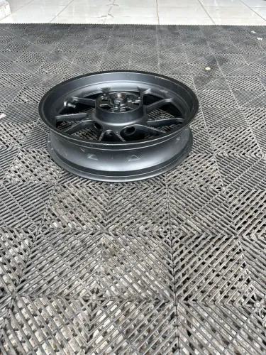 Aro de FZ15 traseiro novo 