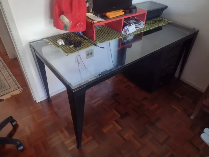 Mesa de vidro TOK&STOCK