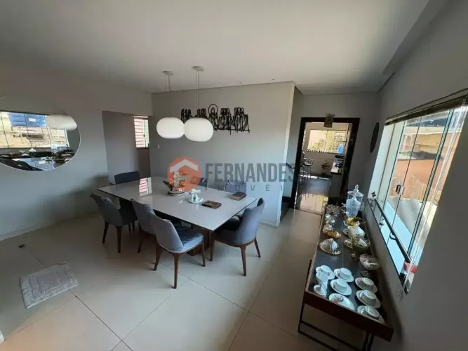 Casa residencial à venda no bairro Ideal