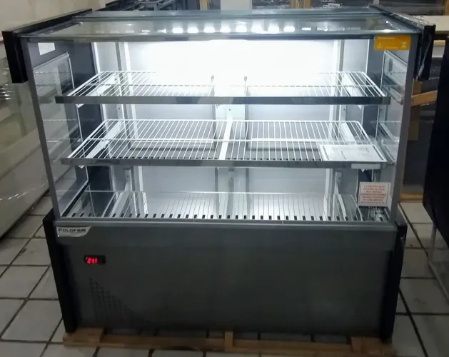 BALCÃO REFRIGERADO AR FORÇADO 1.25 METRO NEW PREMIUM POLO FRIO ?