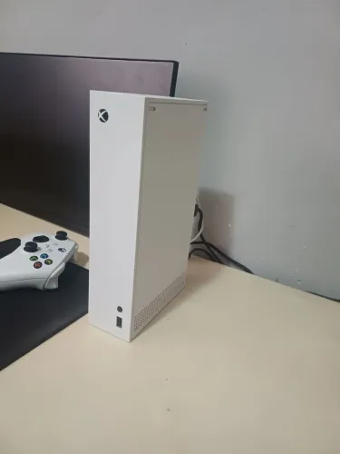 Xbox series s semi novo