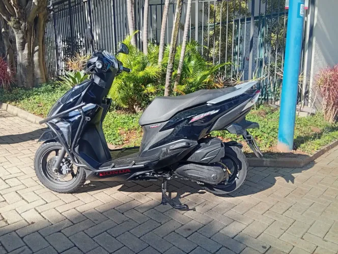 Moto Honda elite
