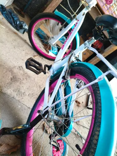 BIKE ARO 20 MENINA
