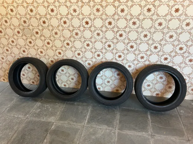 Jogo 4 pneus 205 45 R18 Goodyear