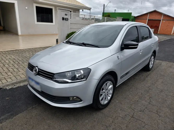 Volkswagen Voyage Selecao 1.0 MI Total Flex 8V 4P 2014