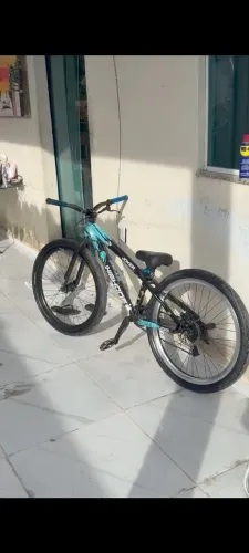 VENDO BIKE HIGHONE JOKER, SÓ PEGAR E ANDAR (TEM ND PRA FAZER) $1.650