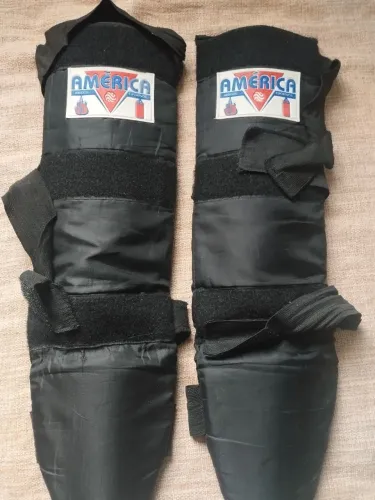 Caneleira Muay Thai 