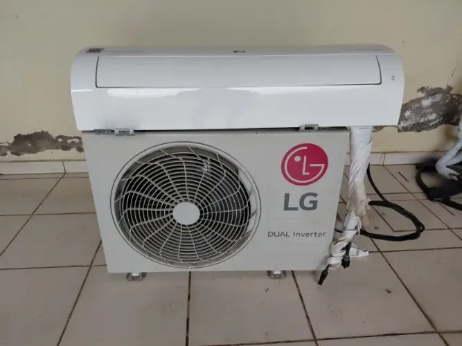 Ar Condicionado Dual Inverter LG 12000 BTUs 
