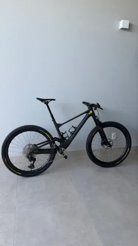 ? Scott Spark 910 2024 - Bike diferenciada, pronta para competição e alto desempenho