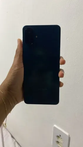 Samsung A7 128 GB 4 de RAM por apenas r$ 550