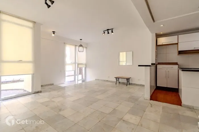 Casa em condomínio à venda na Vila Ipojuca