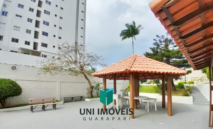 Excelente apartamento de 3 quartos com suíte, varanda, garagem e lazer no Centro de Guarap