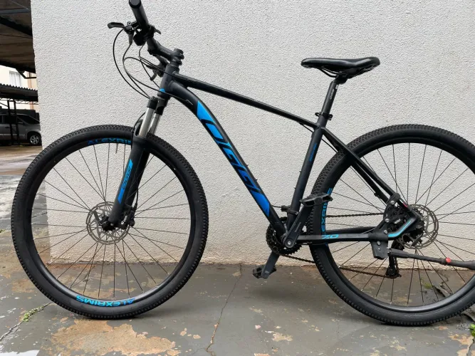 BICICLETA OGGI BIG WHEEL 7.0