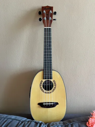 Ukulele 